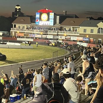 Bowman Gray Racing Stadium - Spinout at far curve causing a caution (yellow) flag - Race Tracks Near Me - Winston-Salem, North Carolina Bowman Gray Racing Stadium - Spinout at far curve causing a caution (yellow) flag - Race Tracks Near Me - Winston-Salem, North Carolina
