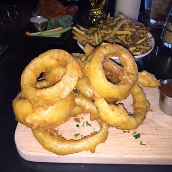 Morrison - Huge onion rings - Gastropubs Near Me - Los Angeles, California Morrison - Huge onion rings - Gastropubs Near Me - Los Angeles, California