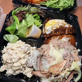 Aloha Wagon - Mixed plate: kalua pork + loco moco - Filipino Near Me - Chicago, Illinois