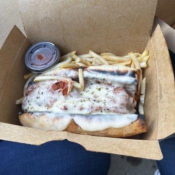 Chicago Fire - chicken parmesan sandwich - Pizza Near Me - Sacramento, California