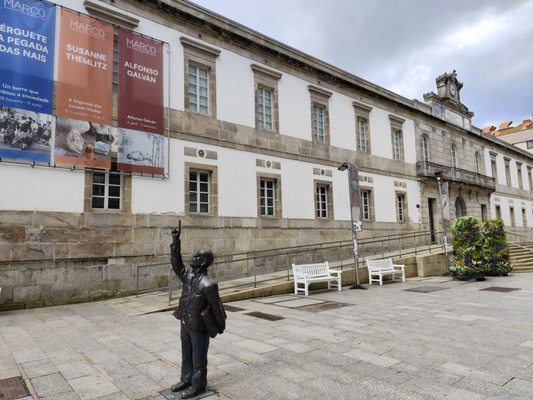 Museo de Arte Contemporánea (Marco) by null