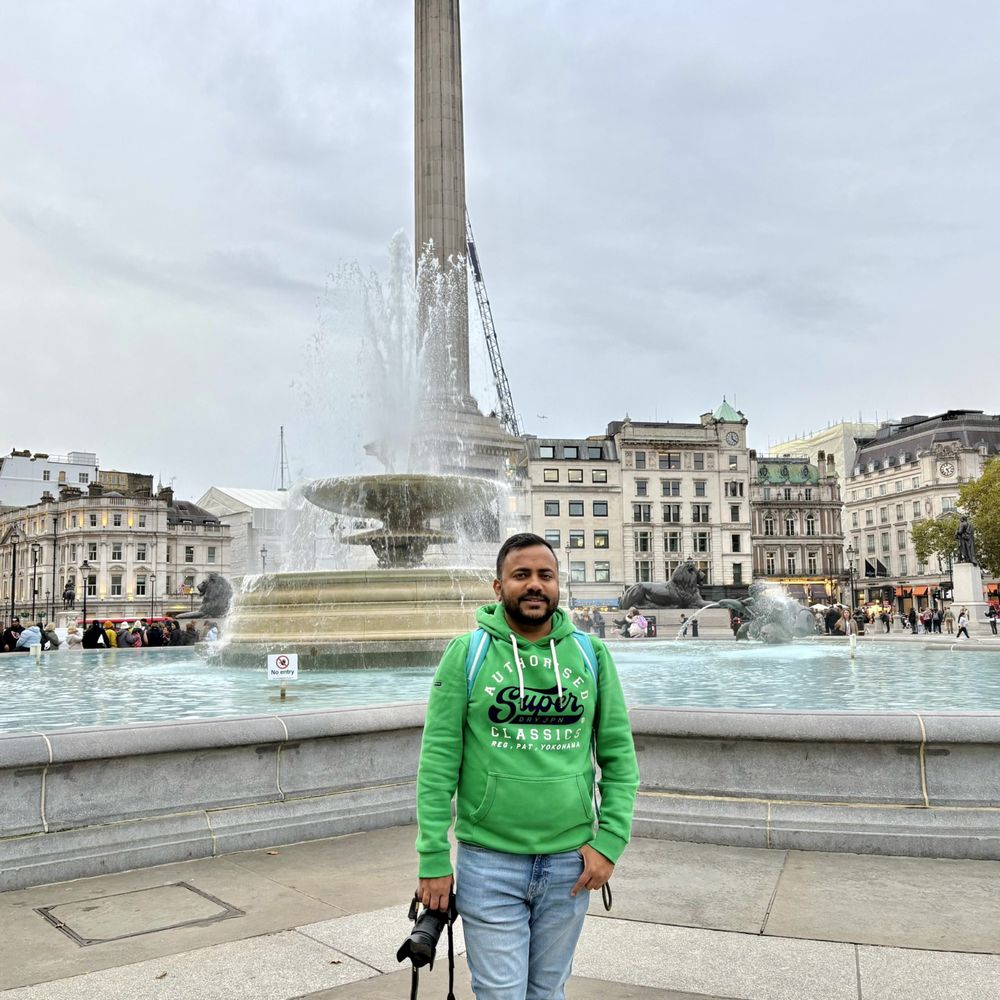 Trafalgar Square - Trafalgar Square_Yelp_Sanju-11 - Landmarks & Historical Buildings Near Me - London, XGL