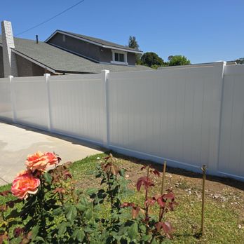 Superior Fence & Rail - (After) New fence by superior fence - Fences & Gates Near Me - Northridge, California Superior Fence & Rail - (After) New fence by superior fence - Fences & Gates Near Me - Northridge, California