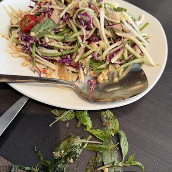 E&O Kitchen and Bar - Salad - Asian Fusion Near Me - San Francisco, California