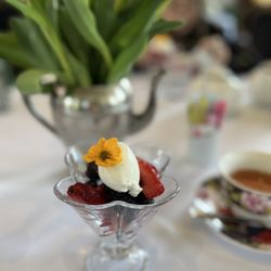 Lillie’s Bistro & Garden - Berries and cream