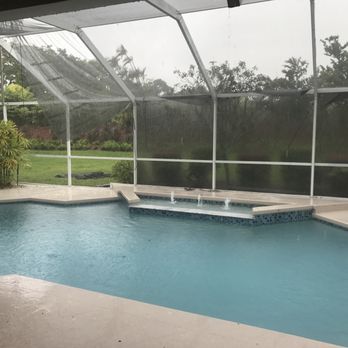 Quality Screen Enclosures - Pool enclosure Full re-screen - Shutters Near Me Quality Screen Enclosures - Pool enclosure Full re-screen - Shutters Near Me