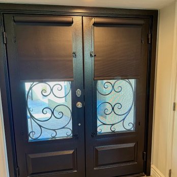 Gotcha Covered - Solar shades on entry way doors in Oro Valley, for privacy and reducing glare. - Shades & Blinds Near Me Gotcha Covered - Solar shades on entry way doors in Oro Valley, for privacy and reducing glare. - Shades & Blinds Near Me