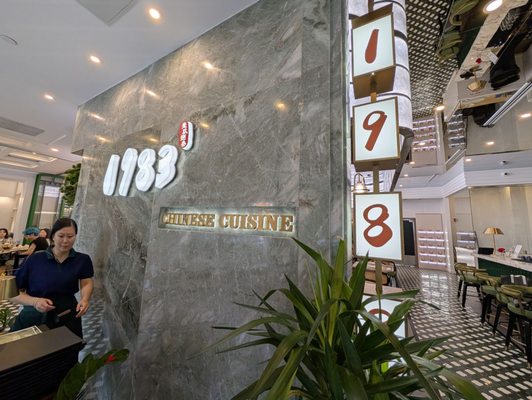 1983 Chinese Cuisine Restaurant by null