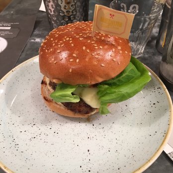 Gourmet Burger Kitchen - The Habenero - Burgers Near Me - London, XGL
