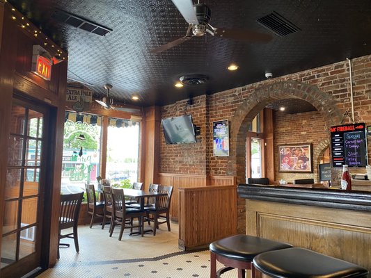 Patrick McGovern's Pub by null
