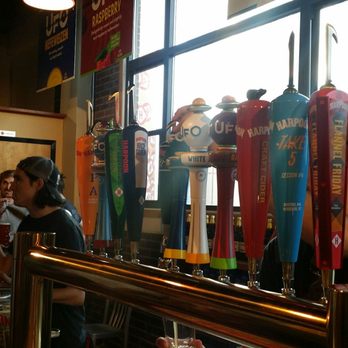 Harpoon Brewery - Tour admission allows 20 minutes of sampling any of these beers on tap - Breweries Near Me - Boston, Massachusetts Harpoon Brewery - Tour admission allows 20 minutes of sampling any of these beers on tap - Breweries Near Me - Boston, Massachusetts
