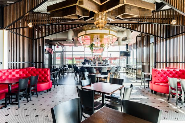 Torchy's Tacos by null