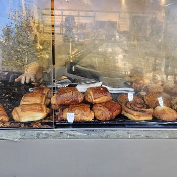 La Maison d'Isabelle - Bakeries Near Me - Paris, 75