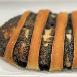 Tai Zhan - Sesame Walnut
