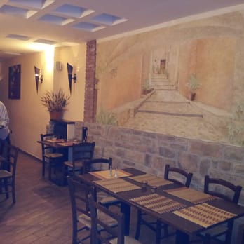 Zafferano - Pizza Near Me - Dolceacqua, IM