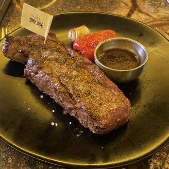 Harry's - Dry age steak! - Steakhouses Near Me - Cancún, ROO
