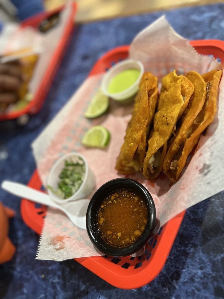 Los Tacos — Mexican restaurant in Douglasville