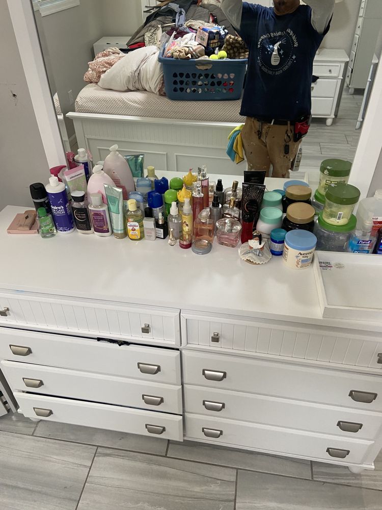 Slide of Velásquez Cleaning Company