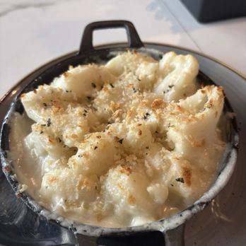 Arts & Central - Cauliflower au gratin - lacked umami - seemed like the cauliflower had been steamed or blanched - American Near Me - Sarasota, Florida