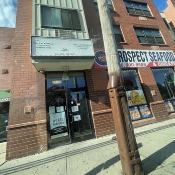 Prospect Seafood and Chicken - the front of the restaurant - Chicken Shop Near Me - Westbury, New York