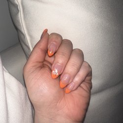 Hazlet luxury Nail Spa