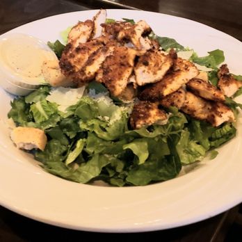 The Castle Black Rock - Ceasar with blackened chicken - Irish Near Me - Bridgeport, Connecticut