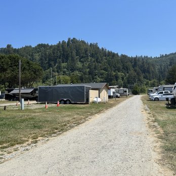 Chinook RV Resort - RV Parking - Campgrounds Near Me - Klamath, California Chinook RV Resort - RV Parking - Campgrounds Near Me - Klamath, California