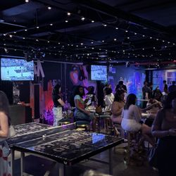 Slate NY - Interior