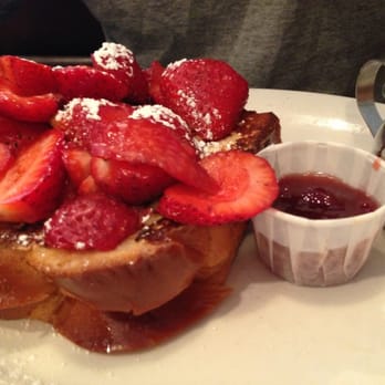 Toast - Nutella French toast - Breakfast & Brunch Near Me - Montclair, New Jersey