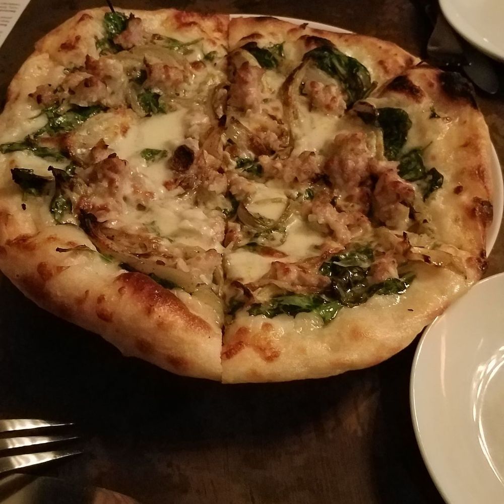 Wine & Growl - pizza was good - Tapas/Small Plates Near Me - Portland, Oregon Wine & Growl - pizza was good - Tapas/Small Plates Near Me - Portland, Oregon