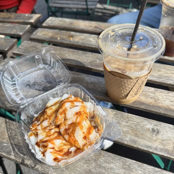 Dreamers Coffee House - Maple Latte - Coffee & Tea Near Me - New York, New York Dreamers Coffee House - Maple Latte - Coffee & Tea Near Me - New York, New York