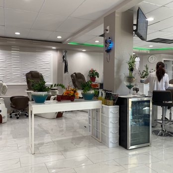 BeBe Nail Spa - Inside look! Super cute spot - Nail Salons Near Me - San Clemente, California