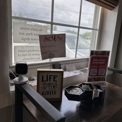 Red House Coffee