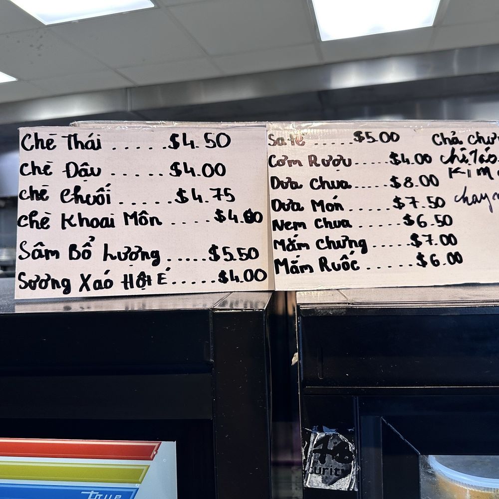 Le Bledo Eatery - Vietnamese Near Me - Springfield, Virginia