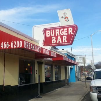 Burger Bar - Front of the restaurant. #sbroadtrip2013 - Burgers Near Me - Bristol, Virginia