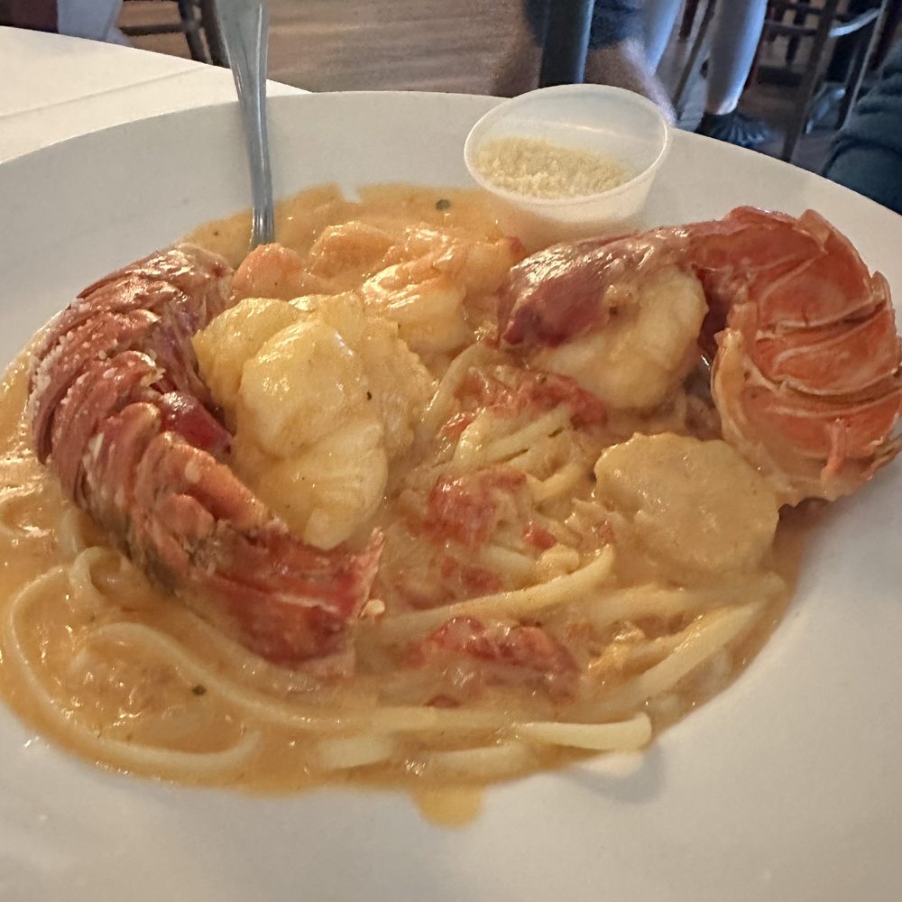 Barracuda Grill - Seafood pasta - Seafood Near Me - Marathon, Florida Barracuda Grill - Seafood pasta - Seafood Near Me - Marathon, Florida