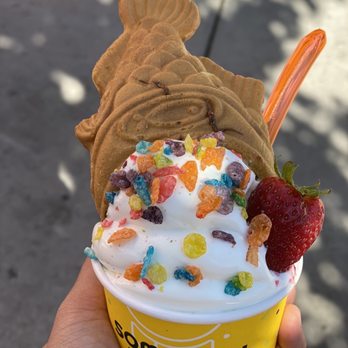Somisomi - Milk ice cream with Nutella filling - Ice Cream & Frozen Yogurt Near Me - Pleasanton, California Somisomi - Milk ice cream with Nutella filling - Ice Cream & Frozen Yogurt Near Me - Pleasanton, California