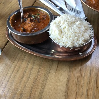 TUMBI Craft Indian Kitchen - chicken tikka maasalla and rice - Indian Near Me - Santa Monica, California