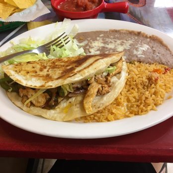El Patrón Restaurant - Fajita Quesadilla - Mexican Near Me - Rogersville, Tennessee El Patrón Restaurant - Fajita Quesadilla - Mexican Near Me - Rogersville, Tennessee