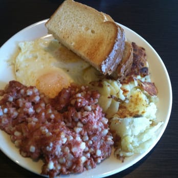 Broken Yolk Cafe - Breakfast & Brunch Near Me - Orange, California Broken Yolk Cafe - Breakfast & Brunch Near Me - Orange, California