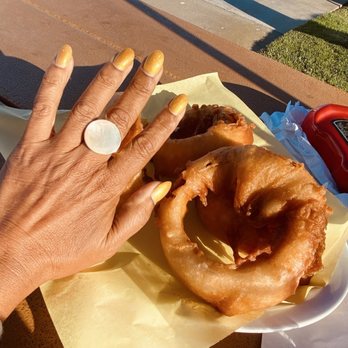 Harbor Cove Cafe - Colossal onion rings! - Seafood Near Me - Ventura, California Harbor Cove Cafe - Colossal onion rings! - Seafood Near Me - Ventura, California