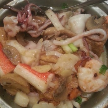 Sam Woo BBQ - Tofu with seafood in a pot - Barbeque Near Me - Alhambra, California Sam Woo BBQ - Tofu with seafood in a pot - Barbeque Near Me - Alhambra, California