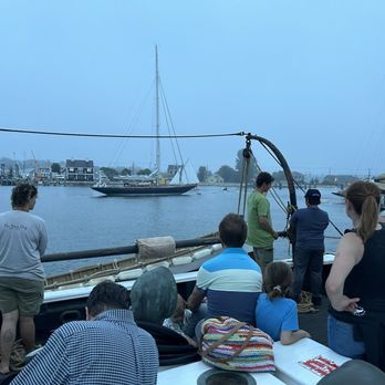 The Black Dog Tavern - On the sailboat called Alabama - Seafood Near Me - Vineyard Haven, Massachusetts