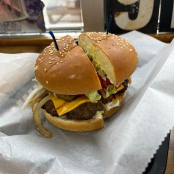 T-Rays - Big burger with cheese and all the way! - American Near Me - Fernandina Beach, Florida T-Rays - Big burger with cheese and all the way! - American Near Me - Fernandina Beach, Florida