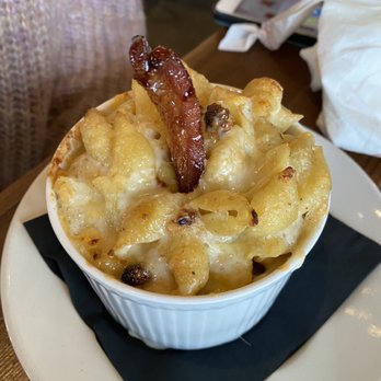 Sharrott Winery - Bacon Mac & Cheese - Wineries Near Me - Hammonton, New Jersey Sharrott Winery - Bacon Mac & Cheese - Wineries Near Me - Hammonton, New Jersey