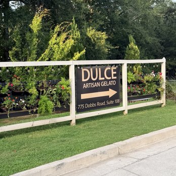 Dulce Artisan Gelato - Sign - Gelato Near Me - Woodstock, Georgia Dulce Artisan Gelato - Sign - Gelato Near Me - Woodstock, Georgia