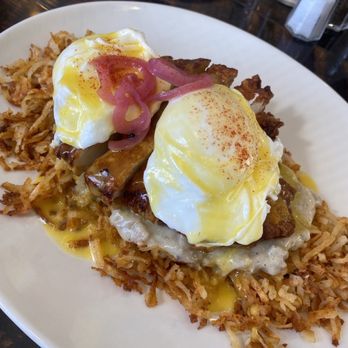Toast & Co. - Eggs Benedict - Coffee & Tea Near Me - De Pere, Wisconsin Toast & Co. - Eggs Benedict - Coffee & Tea Near Me - De Pere, Wisconsin