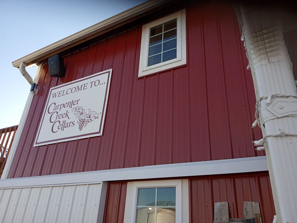 Carpenter Creek Cellars - vineyard in Remington, IN