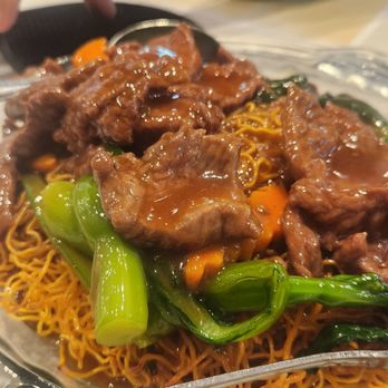 Sam Woo Cafe - Beef with crispy noodles - Desserts Near Me - Artesia, California Sam Woo Cafe - Beef with crispy noodles - Desserts Near Me - Artesia, California