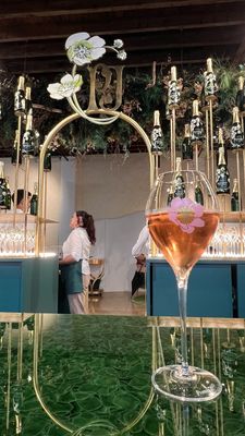 Perrier-Jouet by null